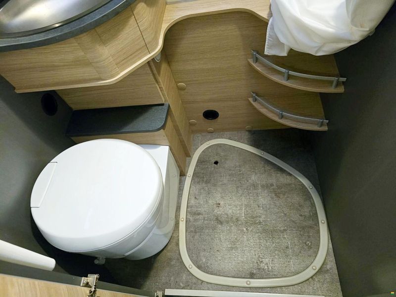 Pössl 30 TRENTA 640 2.3 MAXI 140 MJ