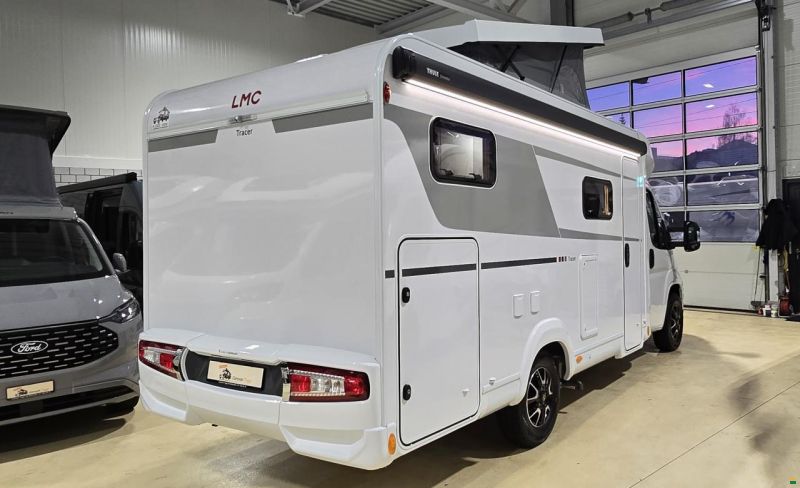 LMC Tracer V 670 - MJ2026