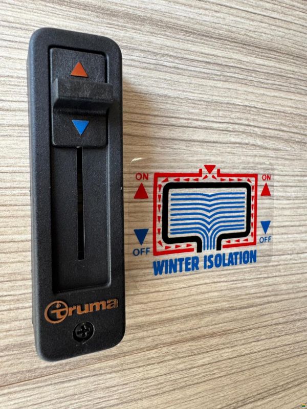 Adria Compact DL 60 Y Selection