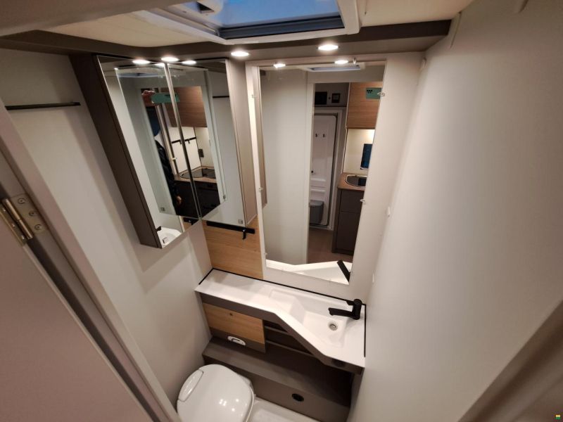 Bürstner Averso Plus 510 TK B66