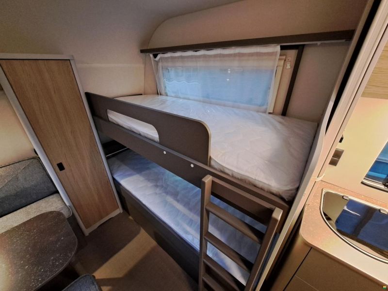 Bürstner Averso Plus 510 TK B66