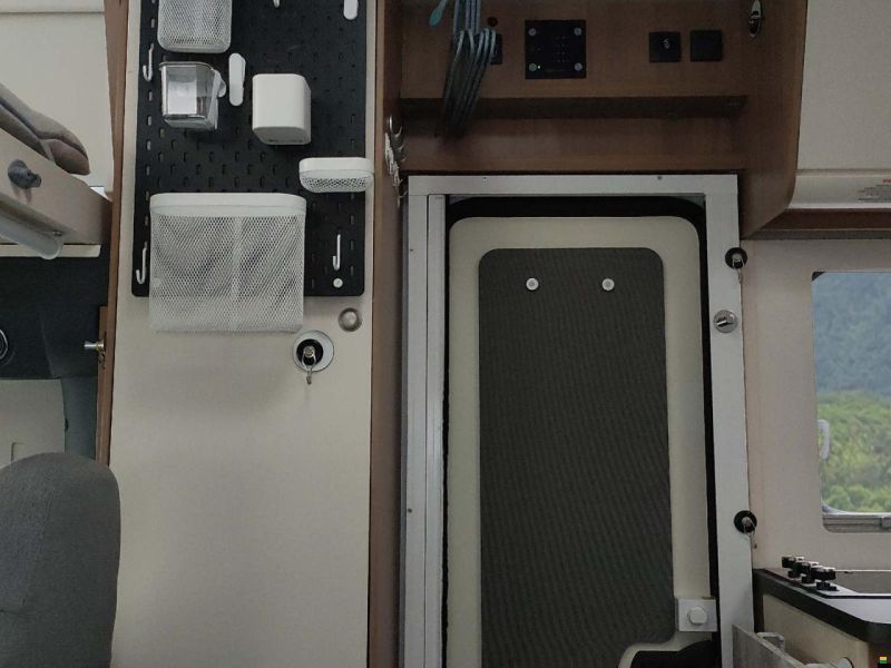 Adria Sunliving A60 SP