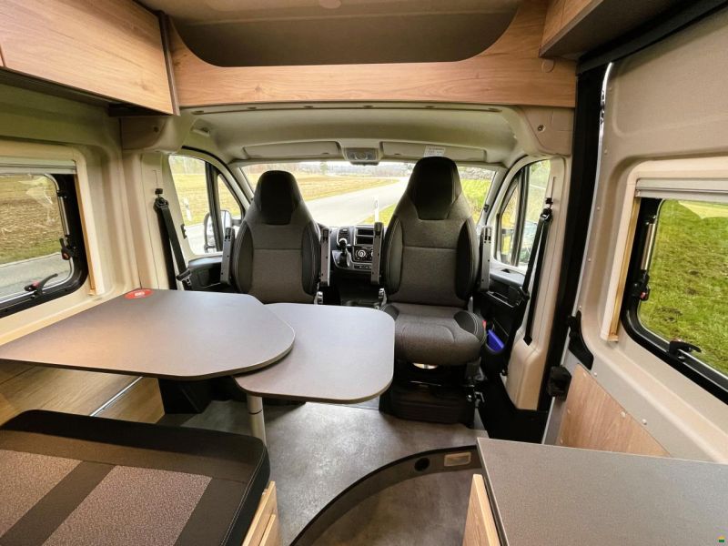 Dethleffs Globetrail 600 DS "Offroad"