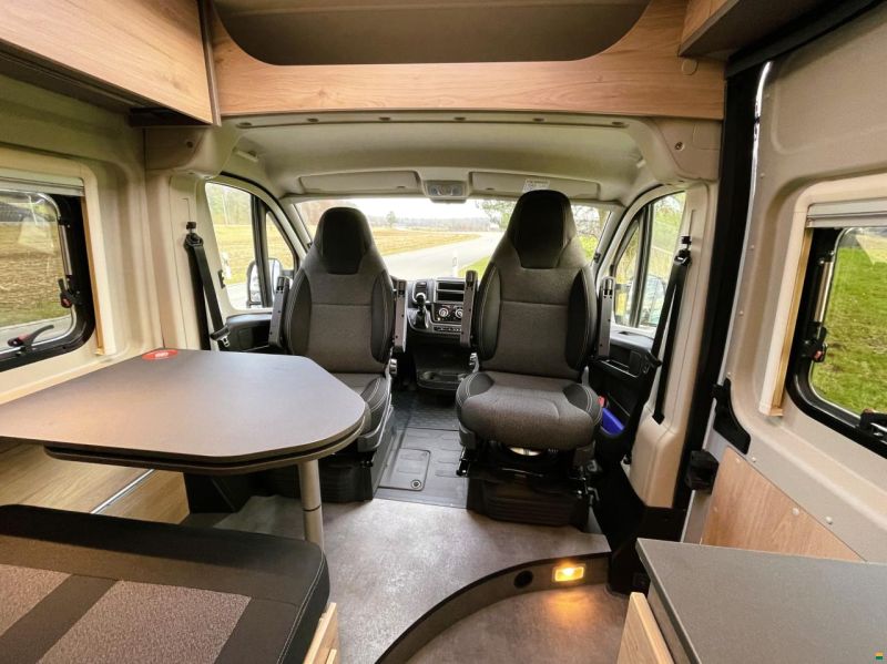 Dethleffs Globetrail 600 DS "Offroad"