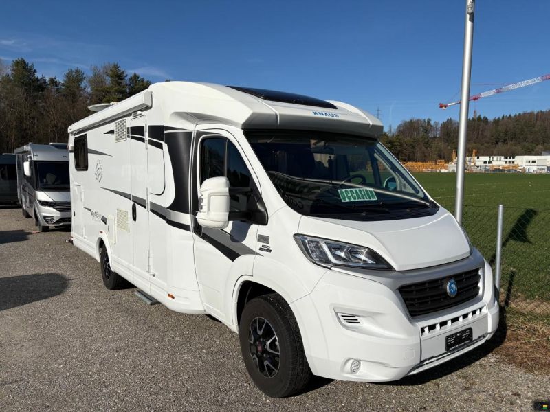 Knaus Sky Ti 700 MEG Silver Selection