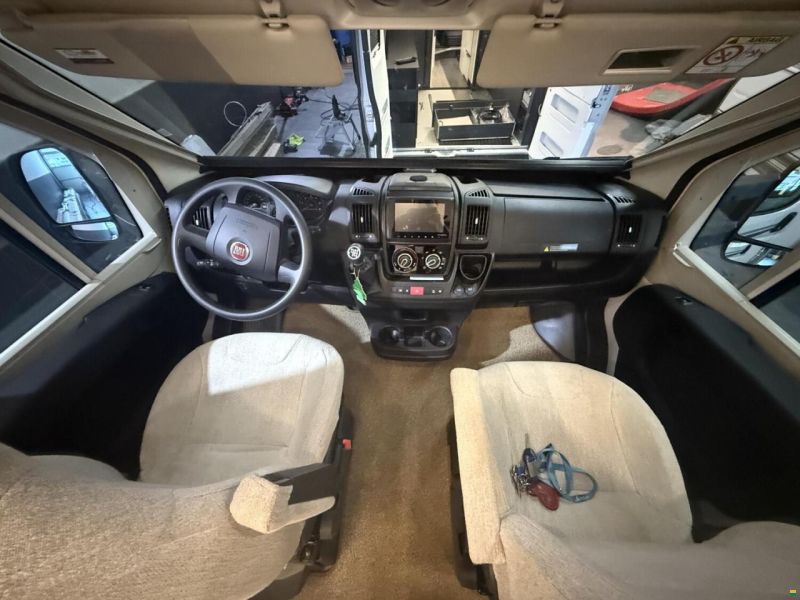 Pilote Sonstige P 726 Essentiel