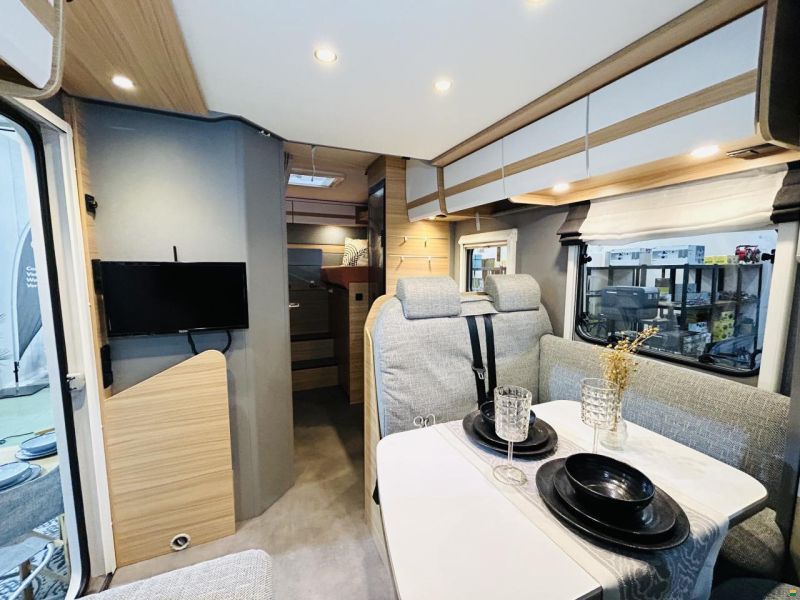 Dethleffs Just T 6812 EB