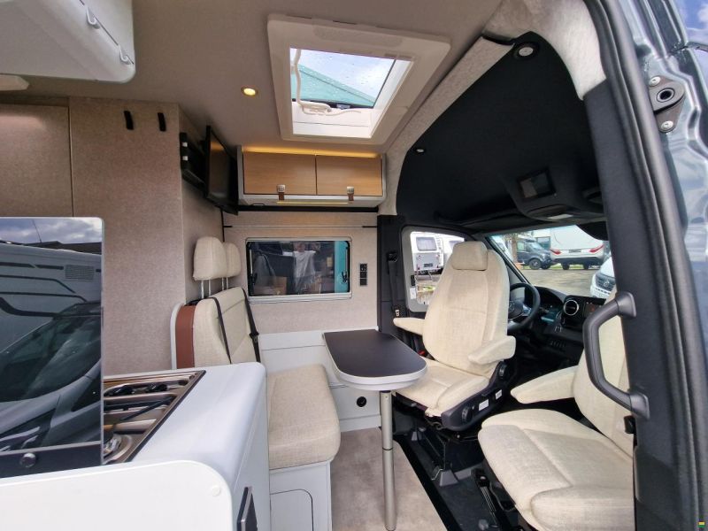 Hymer Grand Canyon S 700