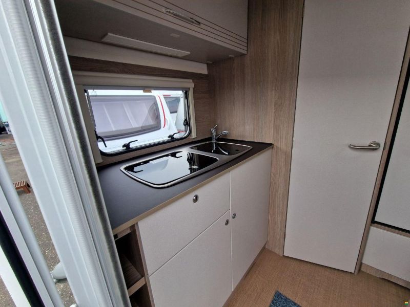 Bürstner Premio Life 425 TS Brava