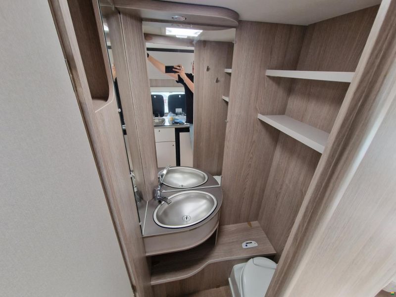 B&uuml;rstner Premio Life 480 TL Brava