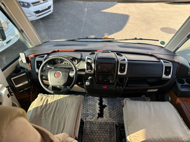 Carthago Chic E-Line I 51