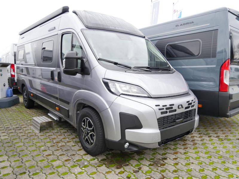Adria Twin 640 SGX 60 Y