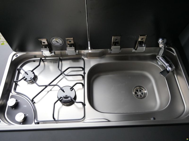 Adria Twin 640 SGX 60 Y