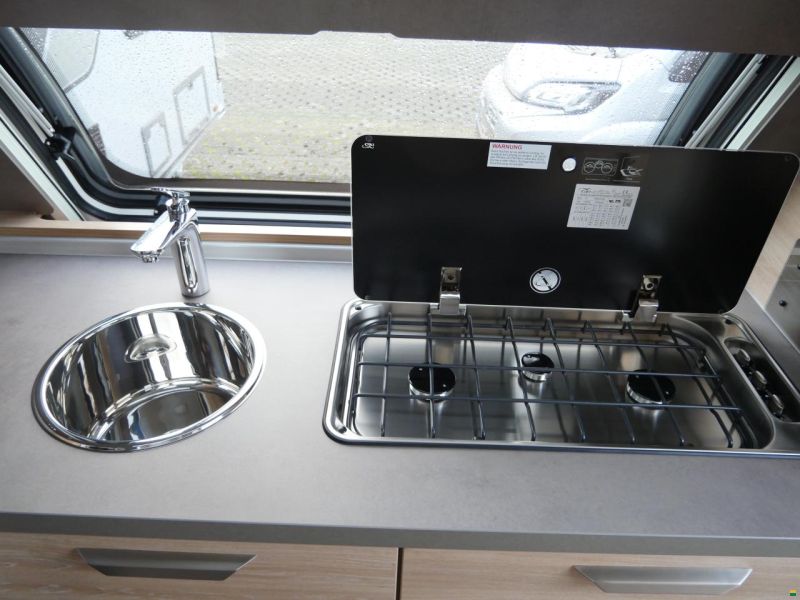 Knaus Südwind 650 PXB Black Selection 2026