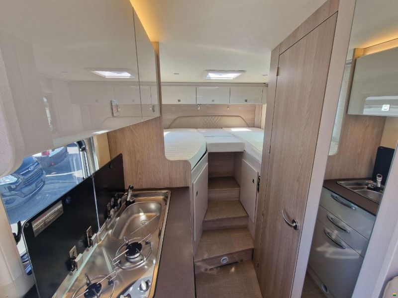 Bürstner Lineo T 620