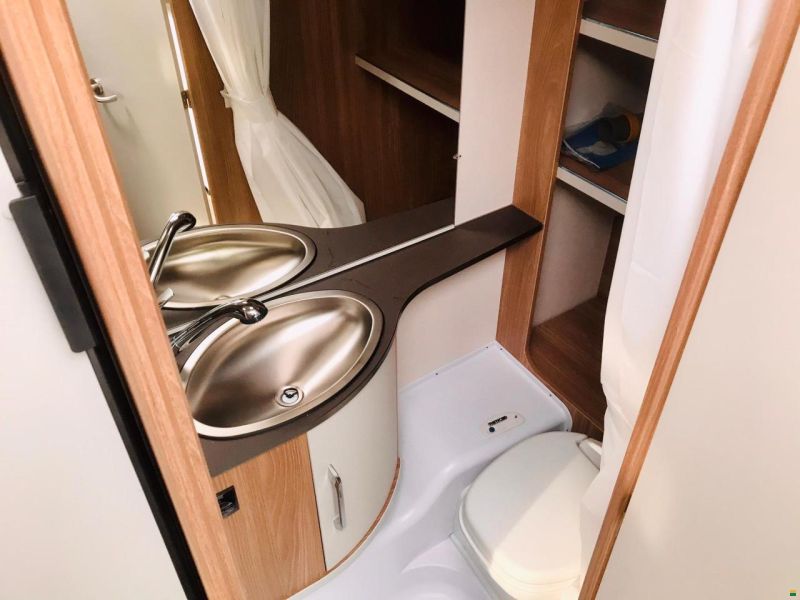 Bürstner Premio Plus 410 TK