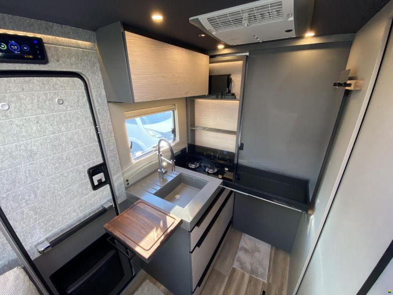 Niesmann-Bischoff ismove 6.9E