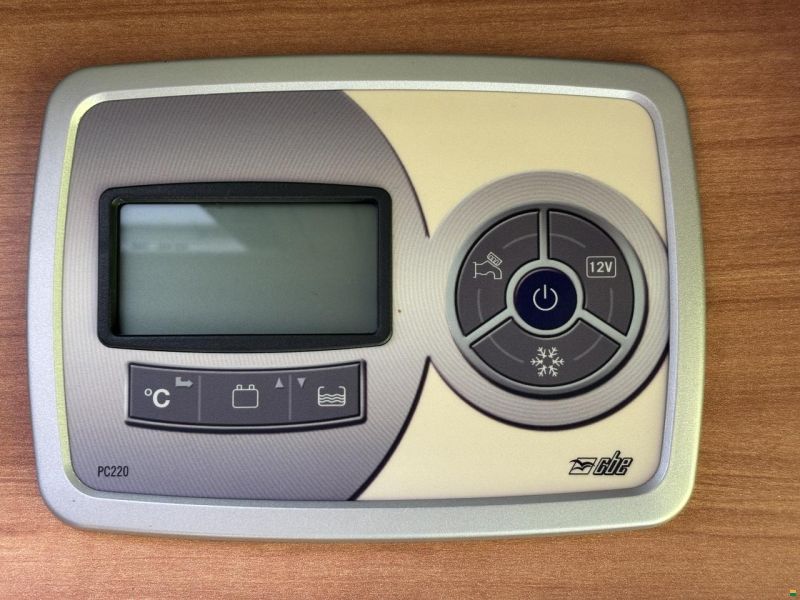Pössl Summit 640
