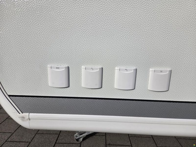 Hobby 720 UKFe Prestige