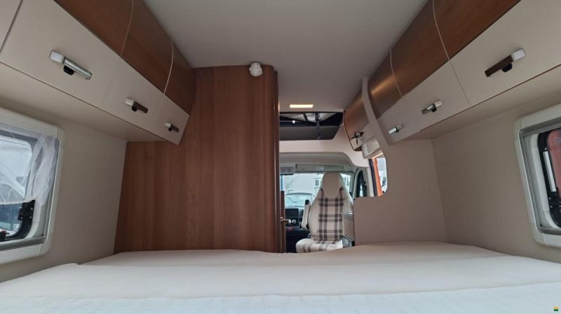 Knaus Van Tourer 600 Automat POP-UP