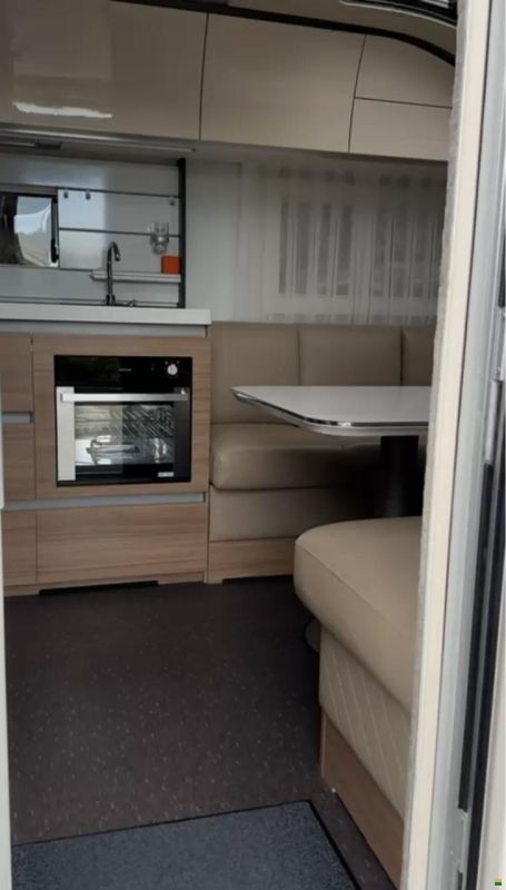 Adria Alpina 663 UK