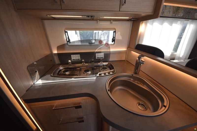 Kabe Novum 750 LGB Light