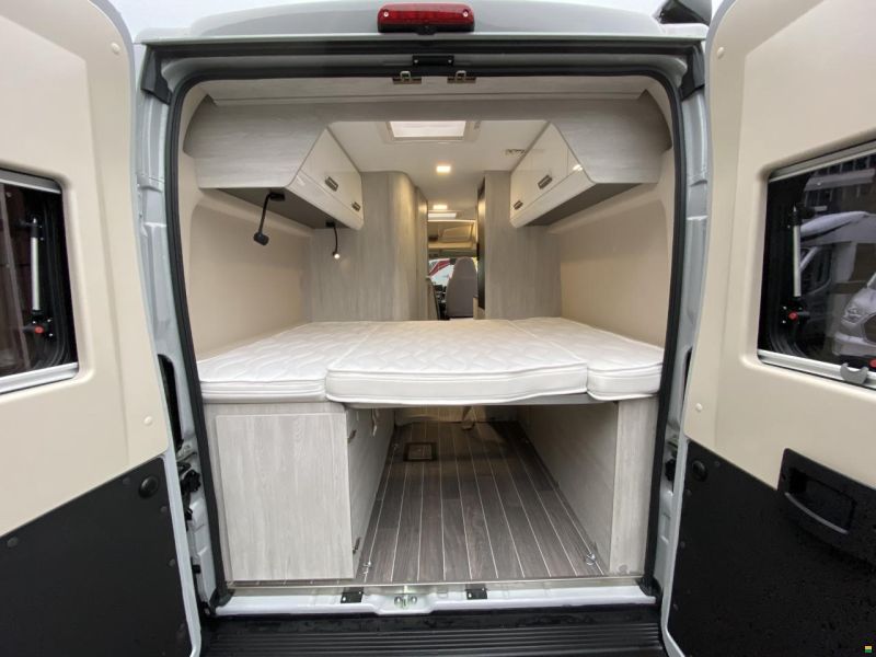 Roller Team Livingstone 2 Sport, Fiat 140PS Automat