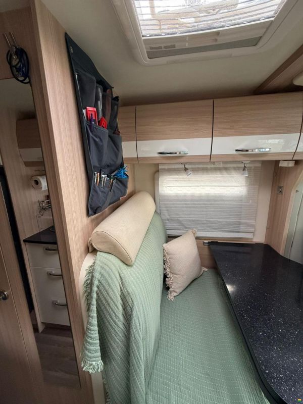 Bürstner Travel Van T690