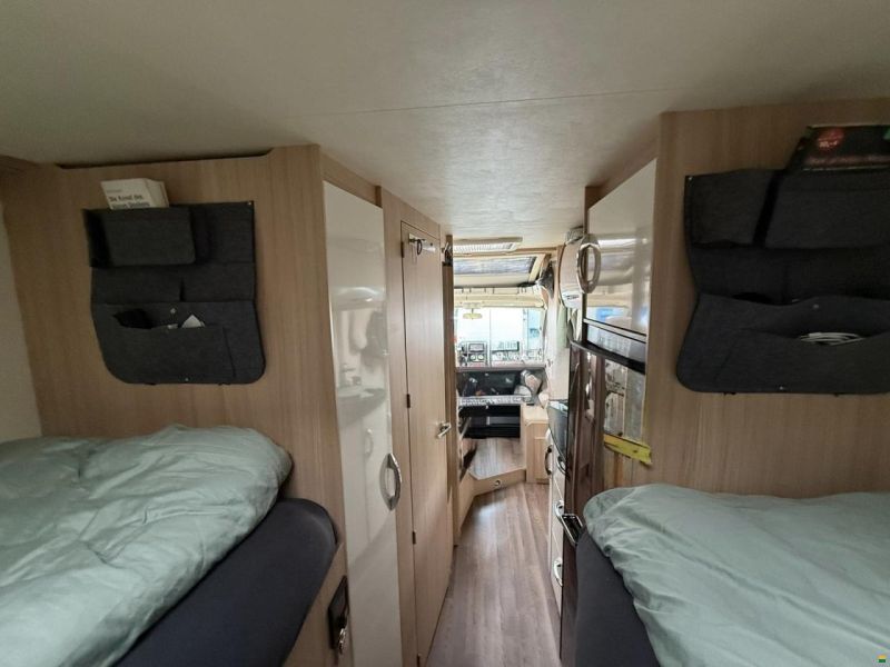 Bürstner Travel Van T690