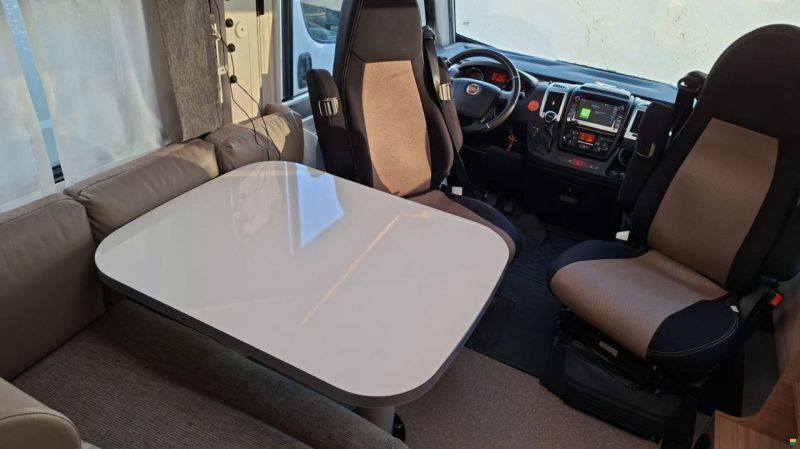 Dethleffs Globebus I006