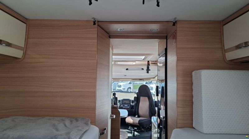 Dethleffs Globebus I006