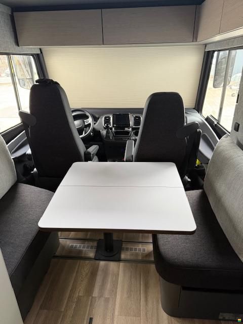 Niesmann-Bischoff iSmove 6.9 E