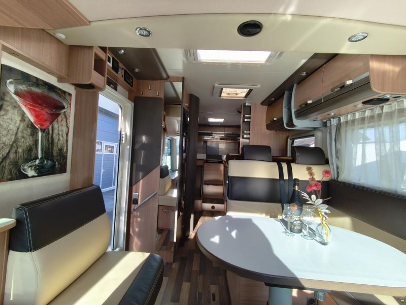 Knaus Sky I 740 LEG mit Einzelbett, Hubbett!