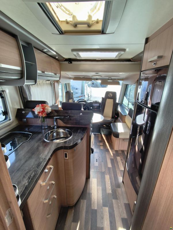 Knaus Sky I 740 LEG mit Einzelbett, Hubbett!