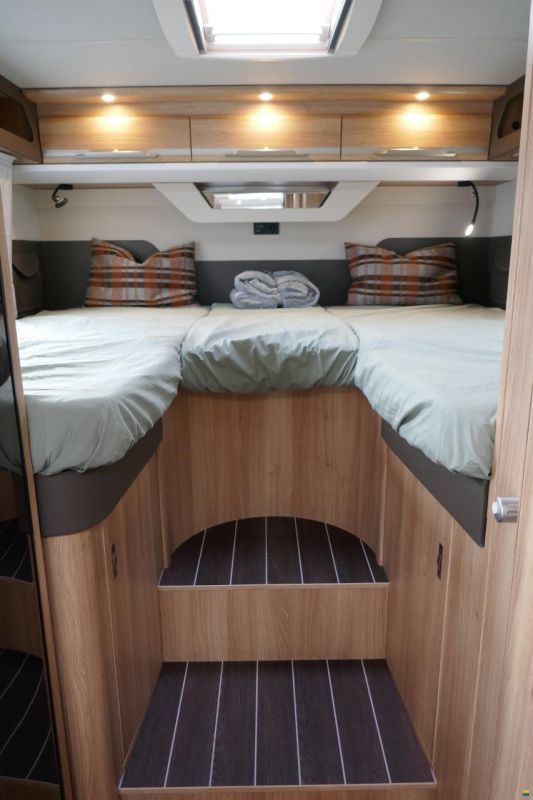 Knaus SKY TI 650 MEG