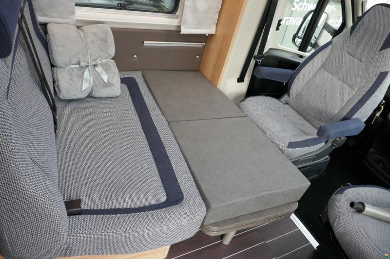 Knaus SKY TI 650 MEG