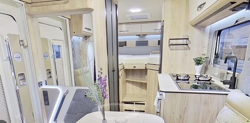 Eura Mobil Xtura XT 686 EF