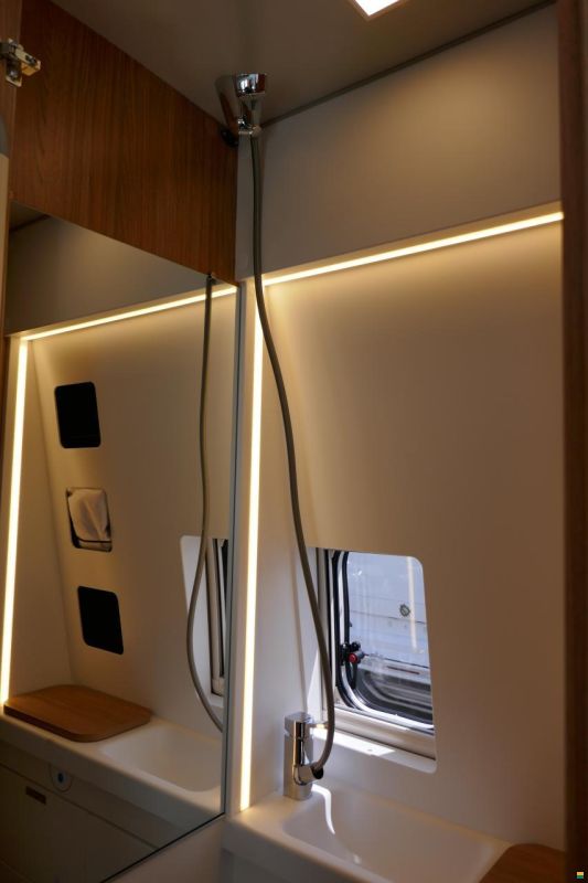 Weinsberg CaraBus 630 MEG OUTLAW Edition FIRE