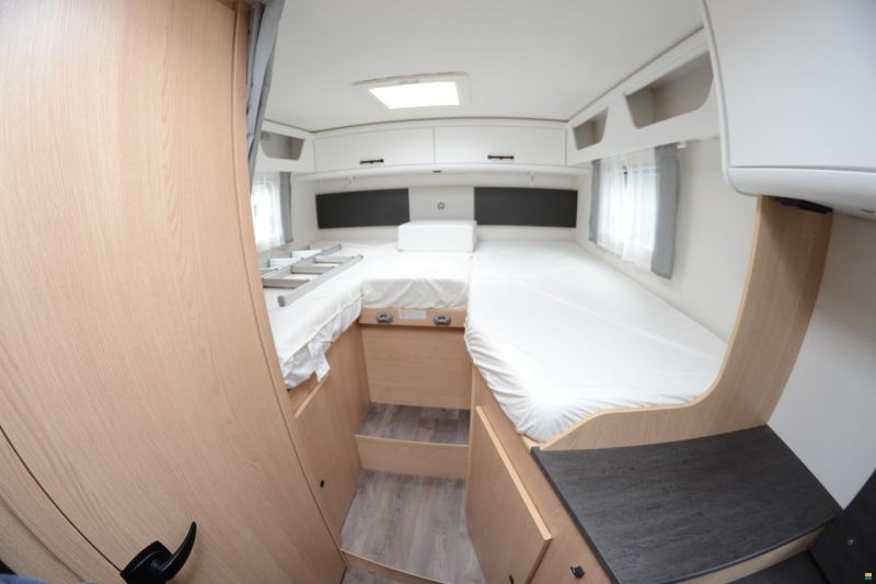 Sunlight Adventure T 67S