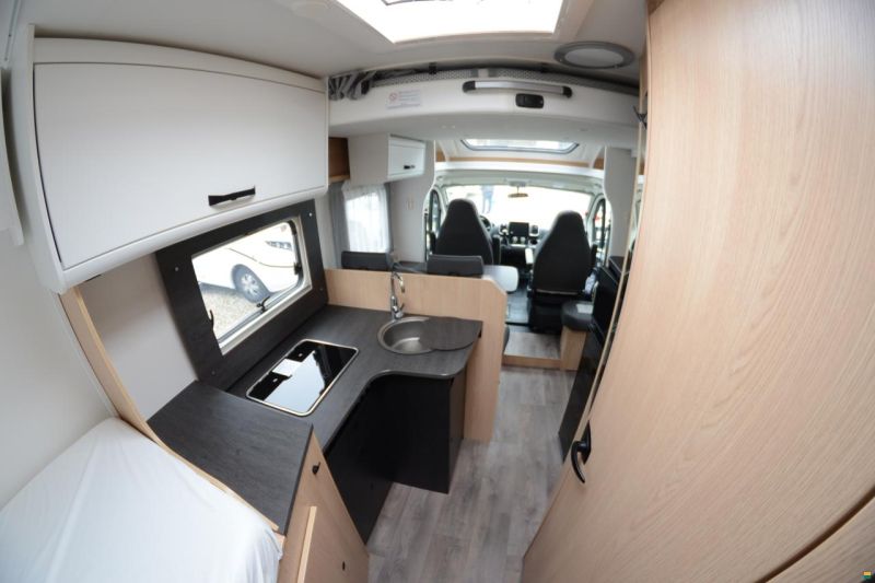 Sunlight Adventure T 67S