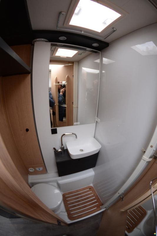 Sunlight Adventure T 67S