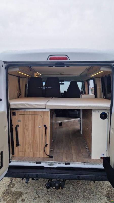 Hymercar Sydney GT White Line