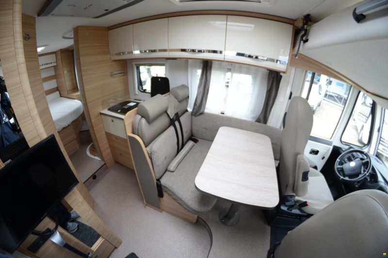 Dethleffs Globebus I 7