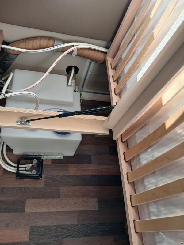 Weinsberg CaraOne 390 Hot Edition