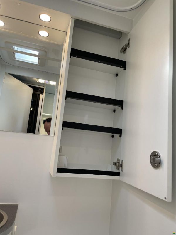 Woelcke Autark Runner R8