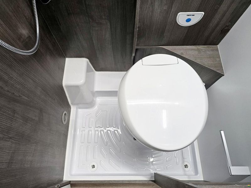 Benimar BENIVAN 540 B 100 2.2 9G-AUTOMAT MJ