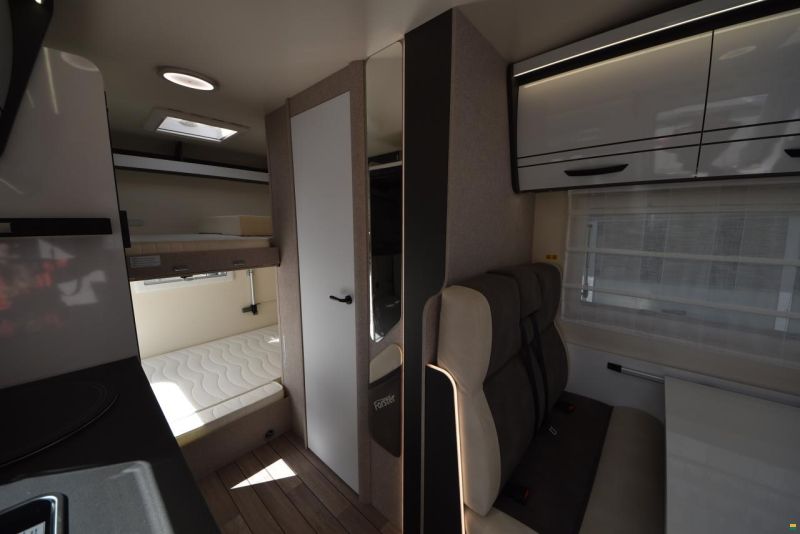 Forster-Reisemobile Alkoven FA 699 DVB