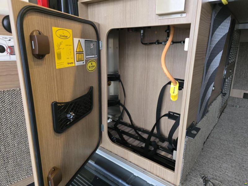 Malibu VAN GT 640 CHARMING AUTOMAT MJ 180