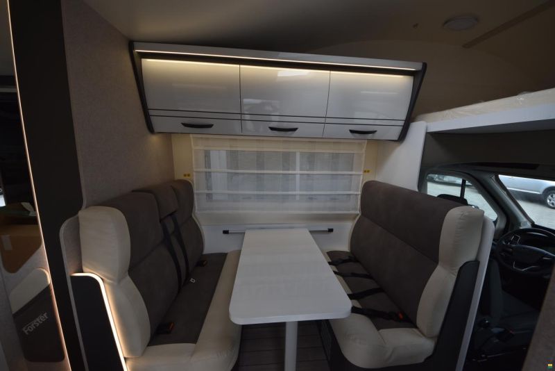 Forster-Reisemobile Alkoven FA 699 DVB