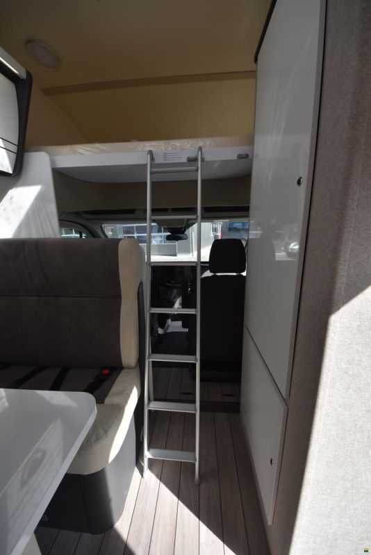 Forster-Reisemobile Alkoven FA 699 DVB